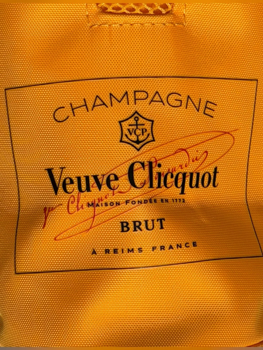 Veuve Clicquot Champagne Bottle Travel Tote Carrier Yellow Insulated Wine Bag